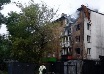 Russian Drone Strikes Kill Two in Kyiv as Overnight Attack Engulfs City in Flames